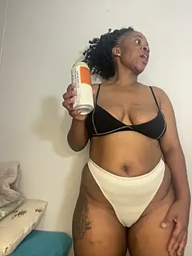 beverlyxxxx online show from March 22, 2025, 2:58 pm