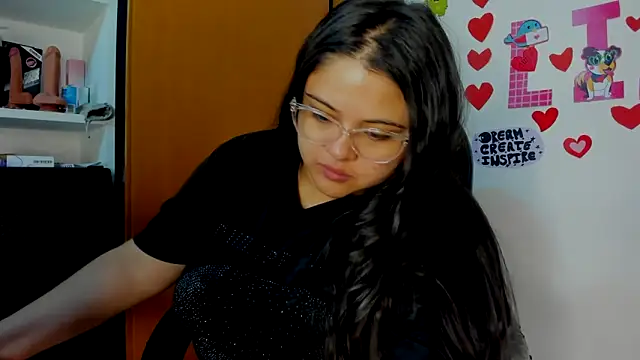 lizzie c online show from March 9, 2025, 11:35 pm