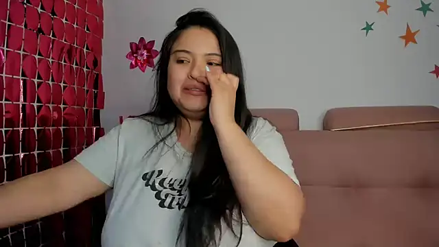 lizzie c online show from April 1, 2026, 5:41 am