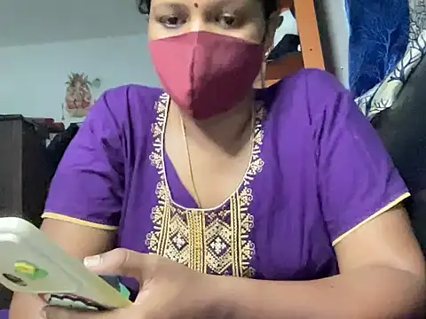 Tamil Sanjana  online show from April 20, 2026, 5:26 pm