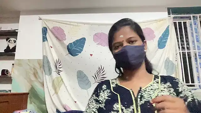 Tamil Sanjana  online show from July 23, 2026, 5:22 pm