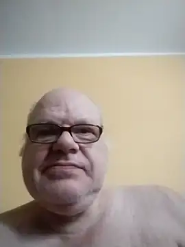 Snapshot of jk6t chatting on February 1, 2026, 1:42 pm jk6t online show from February 1, 2026, 1:42 pm