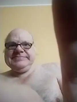 Snapshot of jk6t chatting on February 3, 2026, 10:53 am jk6t online show from February 3, 2026, 10:53 am