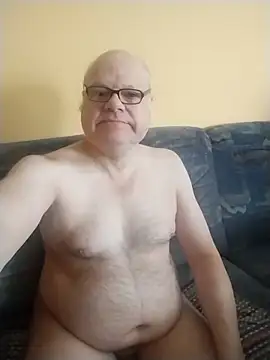 Snapshot of jk6t chatting on February 16, 2026, 12:12 pm jk6t online show from February 16, 2026, 12:12 pm