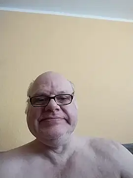 Snapshot of jk6t chatting on March 3, 2026, 1:28 pm jk6t online show from March 3, 2026, 1:28 pm