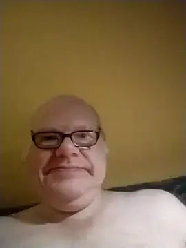 Snapshot of jk6t chatting on March 16, 2026, 3:12 am jk6t online show from March 16, 2026, 3:12 am