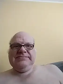 Snapshot of jk6t chatting on April 2, 2026, 10:24 am jk6t online show from April 2, 2026, 10:24 am