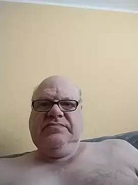 Snapshot of jk6t chatting on April 11, 2026, 11:14 am jk6t online show from April 11, 2026, 11:14 am