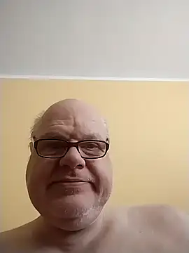 Snapshot of jk6t chatting on April 12, 2026, 10:53 am jk6t online show from April 12, 2026, 10:53 am