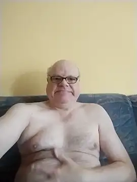 Snapshot of jk6t chatting on April 16, 2026, 10:49 am jk6t online show from April 16, 2026, 10:49 am