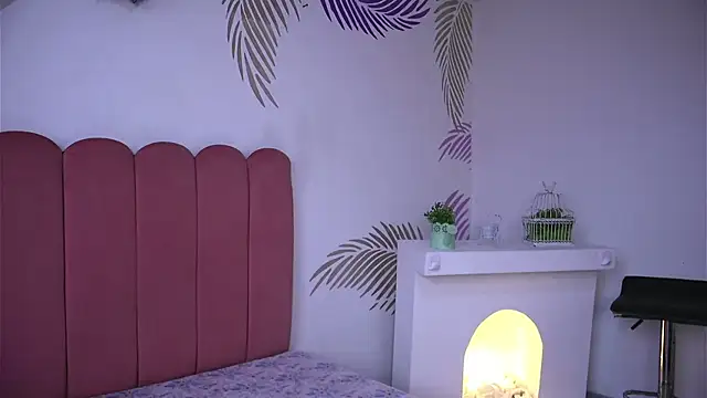 Daisha Riley online show from February 22, 2025, 1:24 pm