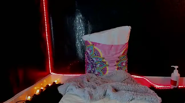 Snapshot of katizaldana chatting on January 19, 2025, 7:57 am katizaldana online show from January 19, 2025, 7:57 am