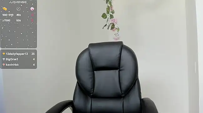 Ninna--1 online show from February 14, 2025, 8:48 pm