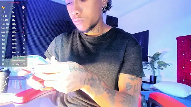 Snapshot of JhonyMiller_ chatting on April 26, 2026, 8:17 pm JhonyMiller online show from April 26, 2026, 8:17 pm