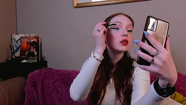 Snapshot of EIviaForland chatting on December 24, 2024, 8:16 pm EIviaForland online show from December 24, 2024, 8:16 pm