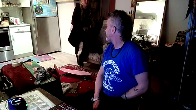 Snapshot of SilverandFox chatting on January 14, 2025, 10:38 am SilverandFox online show from January 14, 2025, 10:38 am