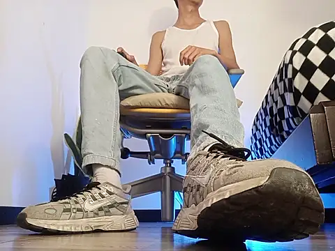 codysmith online show from November 6, 2025, 1:01 pm