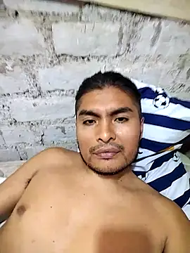 Snapshot of Crashsolitario chatting on April 10, 2026, 3:28 pm Crashsolitario online show from April 10, 2026, 3:28 pm