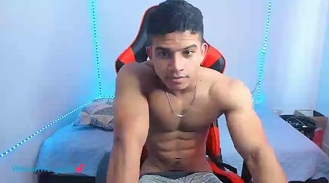 Snapshot of oliver_thompsson7 chatting on December 30, 2024, 8:04 pm oliver thompsson7 online show from December 30, 2024, 8:04 pm