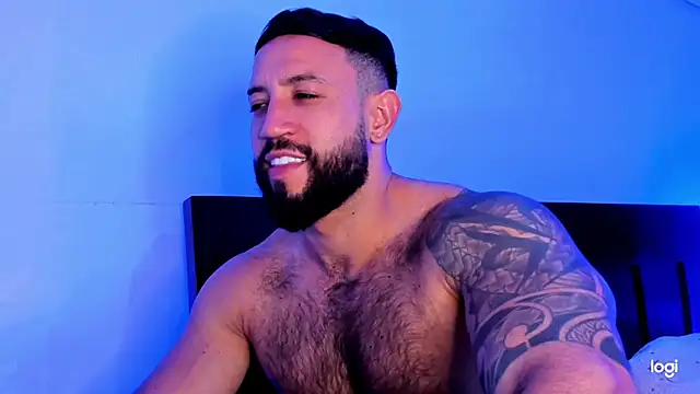 Snapshot of BradLeon_ chatting on March 23, 2025, 6:05 am BradLeon online show from March 23, 2025, 6:05 am