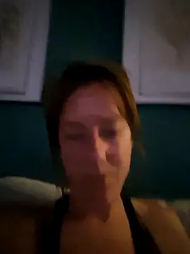 Snapshot of carakenny chatting on July 9, 2026, 8:24 pm carakenny online show from July 9, 2026, 8:24 pm