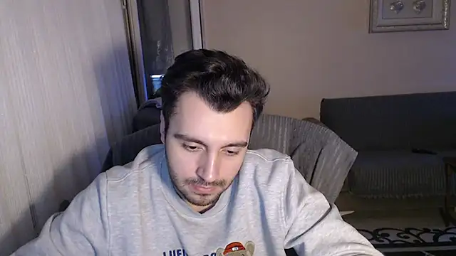 handsomeee04 online show from October 16, 2025, 10:00 pm