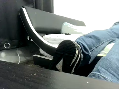 party51502 online show from February 3, 2025, 10:58 am