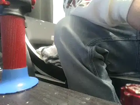 party51502 online show from February 17, 2025, 7:31 pm