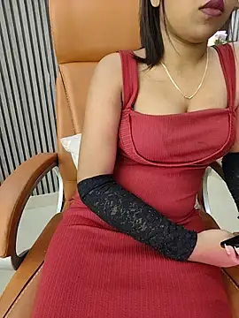 Snapshot of Little__Lia chatting on June 6, 2026, 4:55 pm Little Lia online show from June 6, 2026, 4:55 pm