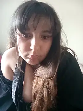 Heleneecesmecs2 online show from April 21, 2026, 6:01 pm