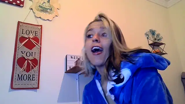 BlueStoneX online show from March 3, 2026, 7:14 am