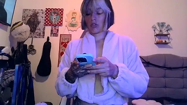 BlueStoneX online show from April 12, 2026, 7:57 am