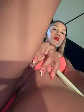 Mariapaula online show from January 17, 2025, 11:40 pm