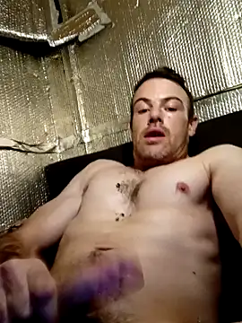 Eddyfrancis87 online show from December 1, 2025, 4:06 am