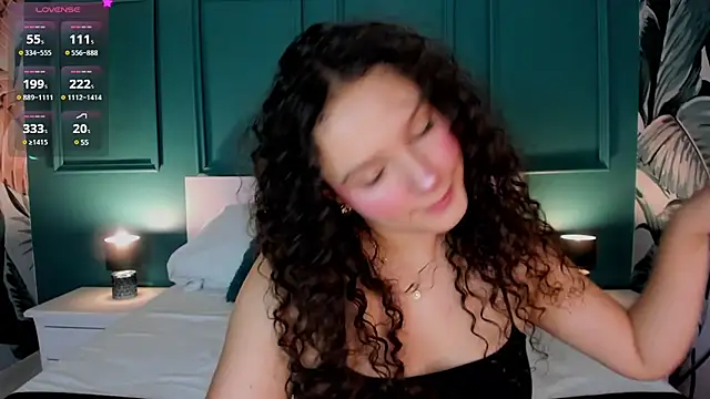 Snapshot of LucyLovelyy chatting on January 16, 2025, 7:10 pm LucyLovelyy online show from January 16, 2025, 7:10 pm