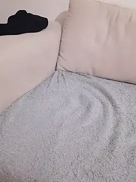 TransEVA34 online show from February 28, 2025, 9:12 pm