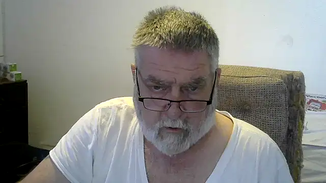 viejo oso online show from November 5, 2025, 7:03 pm