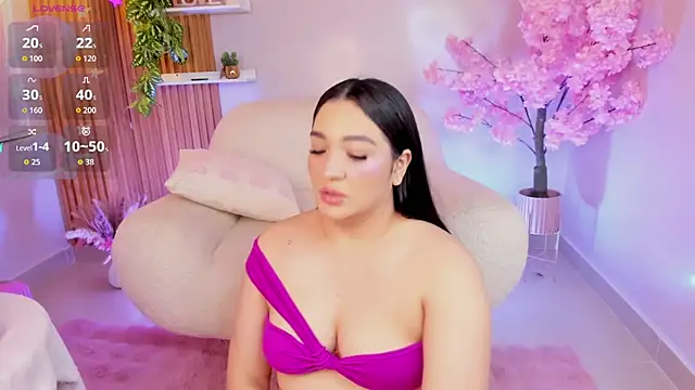 Snapshot of stefany_duque1_ chatting on September 19, 2025, 4:03 am stefany duque1  online show from September 19, 2025, 4:03 am