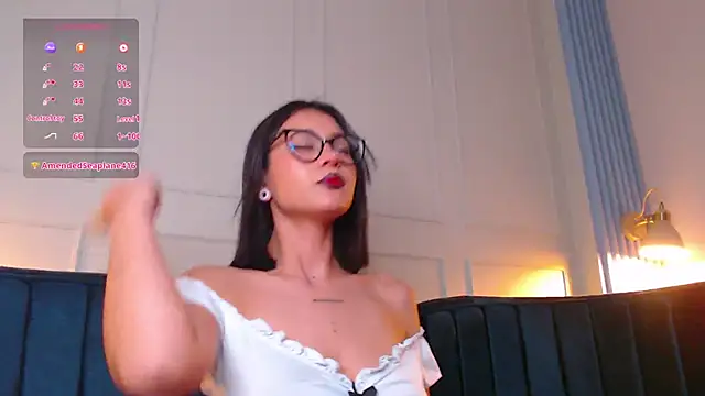 Snapshot of Abbydreams_ chatting on February 6, 2025, 10:53 pm Abbydreams online show from February 6, 2025, 10:53 pm