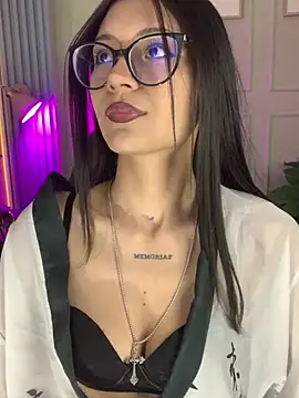 Abbydreams  online show from April 9, 2026, 7:52 pm