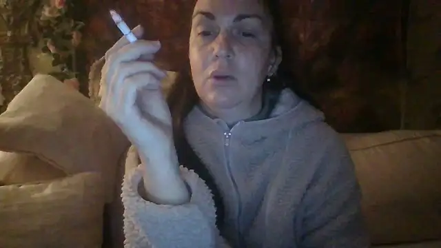 BELLAMORGANE1 online show from December 29, 2024, 6:05 pm