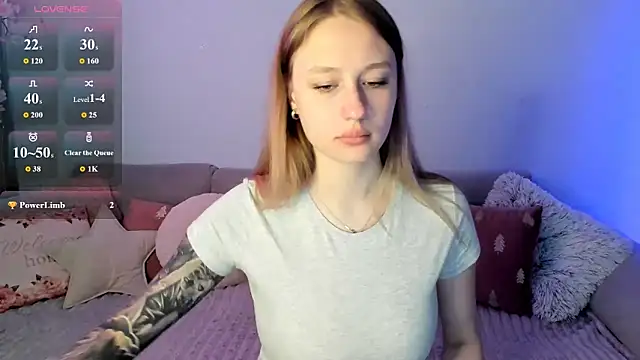 Snapshot of Haley_Vixen chatting on May 26, 2026, 8:10 am Haley Vixen online show from May 26, 2026, 8:10 am