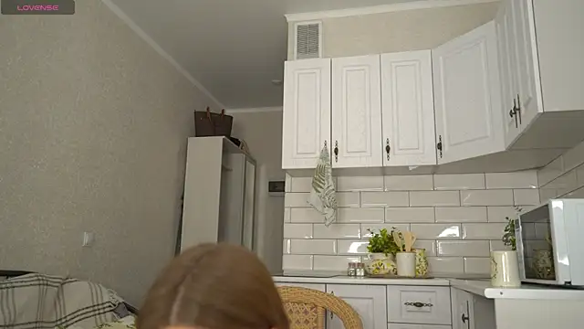 Snapshot of dietmountaindew_ chatting on July 3, 2026, 3:51 pm dietmountaindew online show from July 3, 2026, 3:51 pm