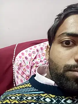 playboyz77 online show from January 3, 2025, 1:36 pm