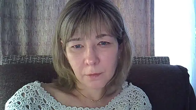 EllaJohnsonX online show from January 4, 2025, 7:55 am