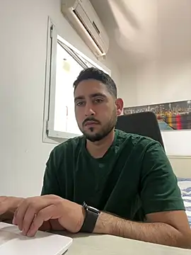 luffykingofpirets online show from February 4, 2025, 8:13 am