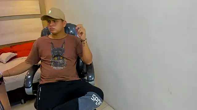 Warning Boy online show from January 2, 2025, 9:18 pm