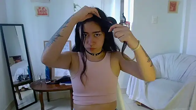 Snapshot of Maam_Ine chatting on June 7, 2026, 1:26 pm Maam Ine online show from June 7, 2026, 1:26 pm