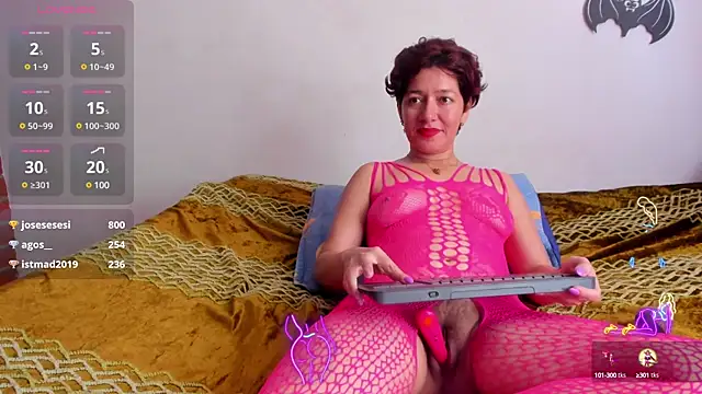 Laura hellss online show from February 7, 2025, 2:47 pm