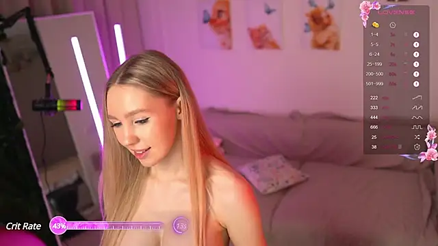 avroramey online show from March 12, 2025, 4:24 pm